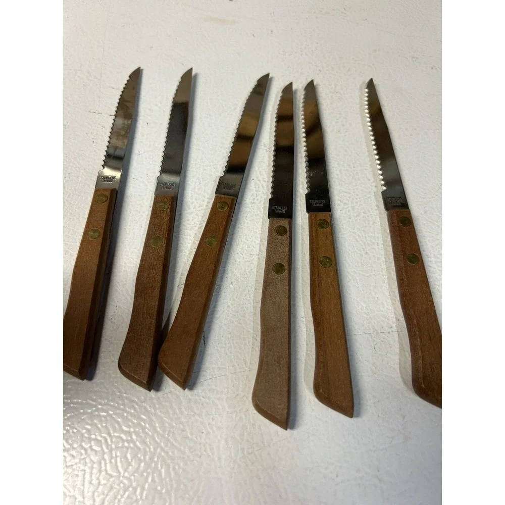 VINTAGE Set Of 6 Steak Knifes Wood Handle Serrated Stainless Blade